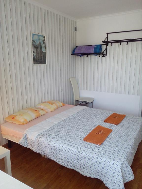 Apartment On Akademika Sakharova Ivano-Frankivsk Exteriör bild